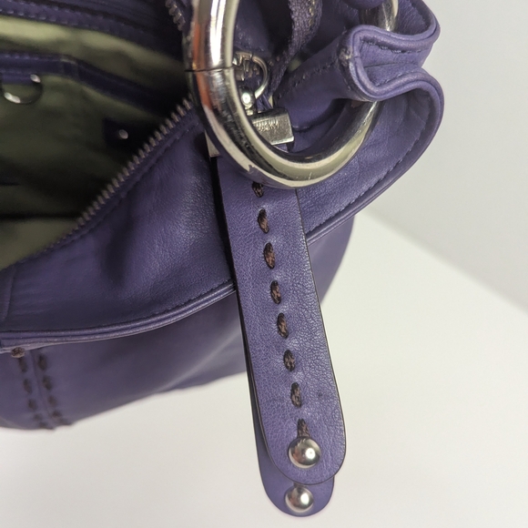 B. Makowsky Purple Leather With Silver Hardware‎ Shoulder Bag - Picture 12 of 16